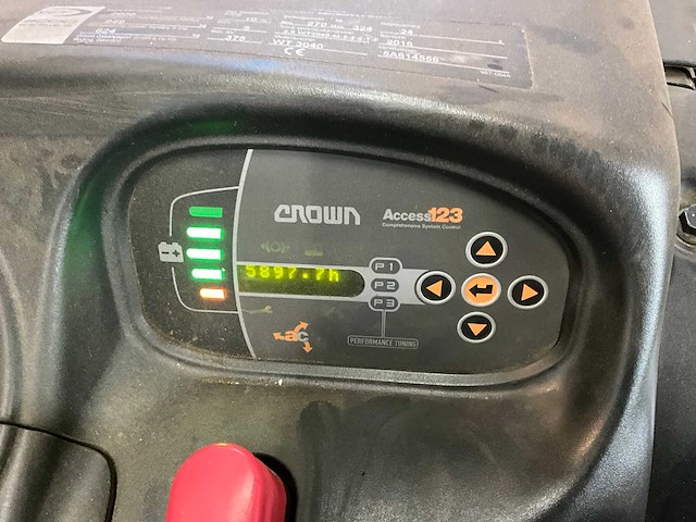 2016 crown wt 3040 stapelaar - afbeelding 8 van  9