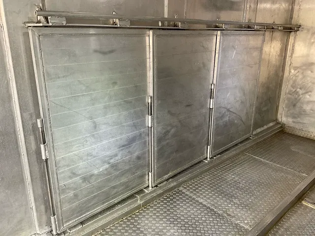 2016 daf lf 220 fa mobiele slachtunit en veewagen - afbeelding 9 van  42