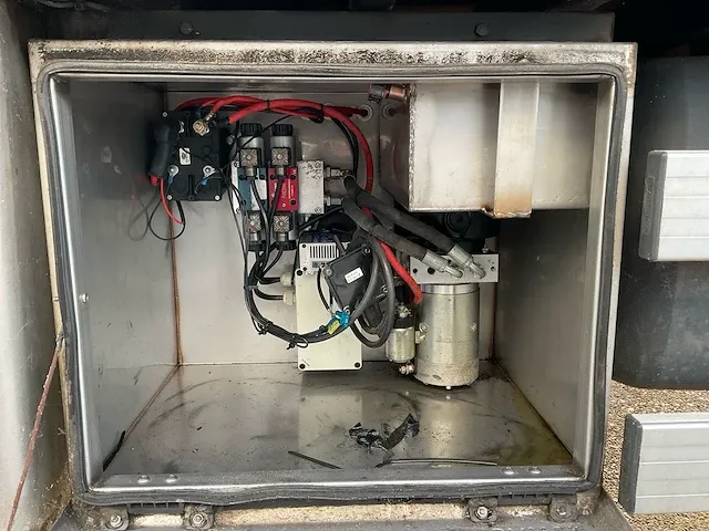 2016 daf lf 220 fa mobiele slachtunit en veewagen - afbeelding 16 van  42