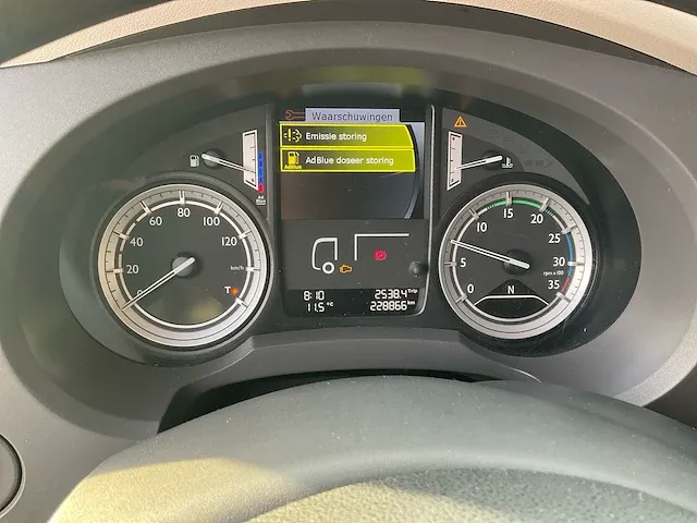 2016 daf lf 220 fa mobiele slachtunit en veewagen - afbeelding 28 van  42