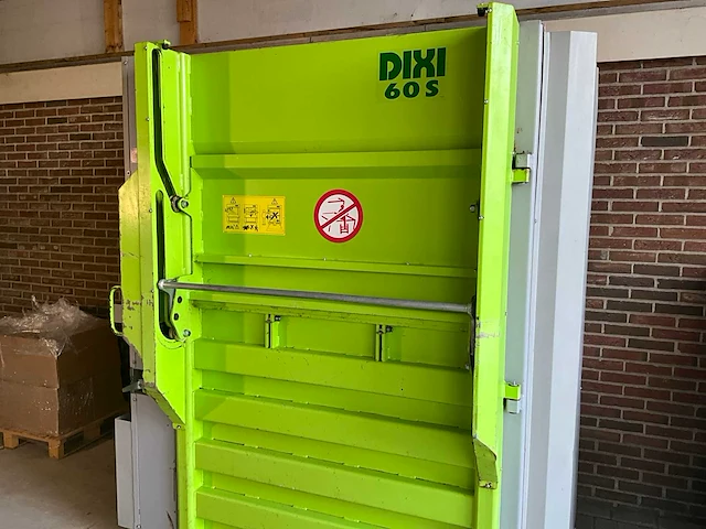 2016 dixi 60 sh afvalpers / kartonpers verticale balenpers - afbeelding 7 van  22
