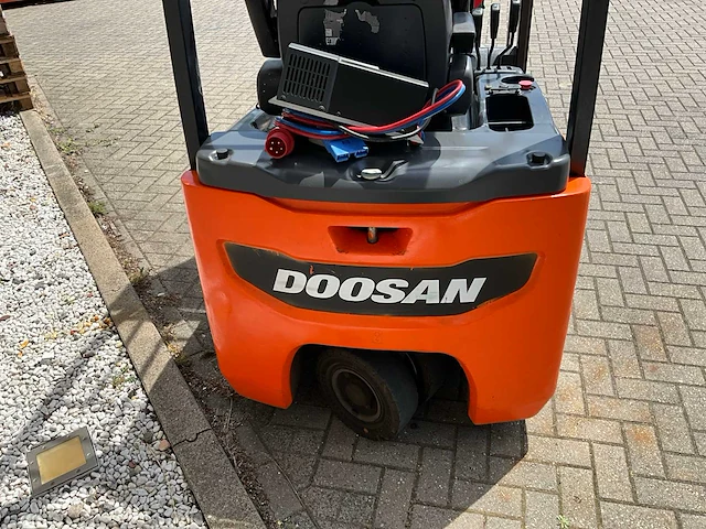 2016 doosan b18t-7 vorkheftruck - afbeelding 15 van  19
