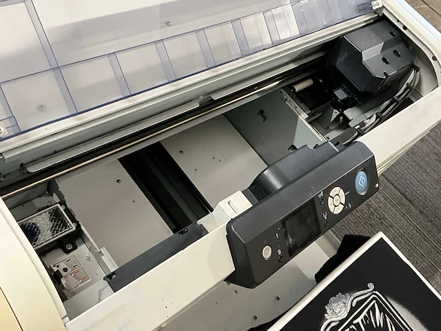 2016 epson sc-f2000 dtg/dtf textiel printer - afbeelding 15 van  17