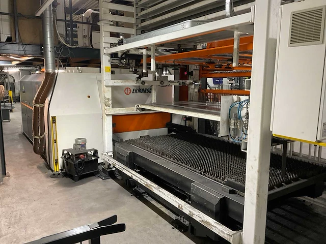 2016 ermaksan fibermak monentum gen-3 sm 4000 fiber lasersnijmachine - afbeelding 14 van  45