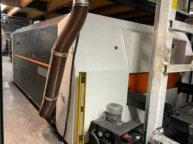2016 ermaksan fibermak monentum gen-3 sm 4000 fiber lasersnijmachine - afbeelding 41 van  45