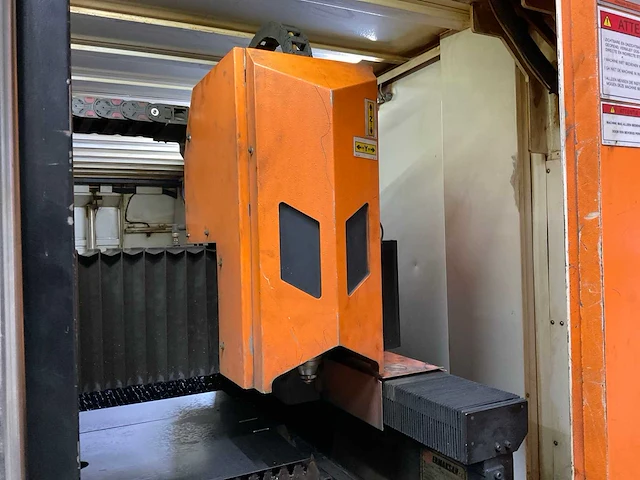 2016 ermaksan fibermak monentum gen-3 sm 4000 fiber lasersnijmachine - afbeelding 43 van  45