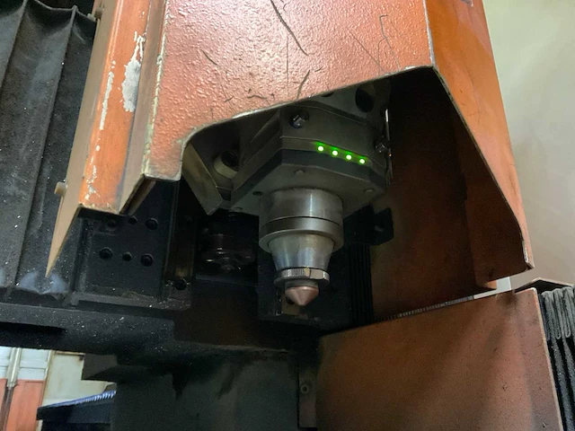 2016 ermaksan fibermak monentum gen-3 sm 4000 fiber lasersnijmachine - afbeelding 44 van  45