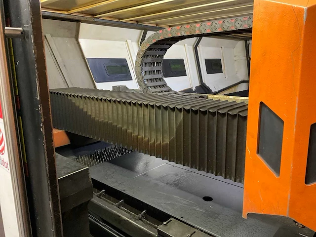 2016 ermaksan fibermak monentum gen-3 sm 4000 fiber lasersnijmachine - afbeelding 45 van  45