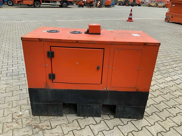 2016 europower generators eps113tde stroom aggregaat 11 kva - afbeelding 11 van  14