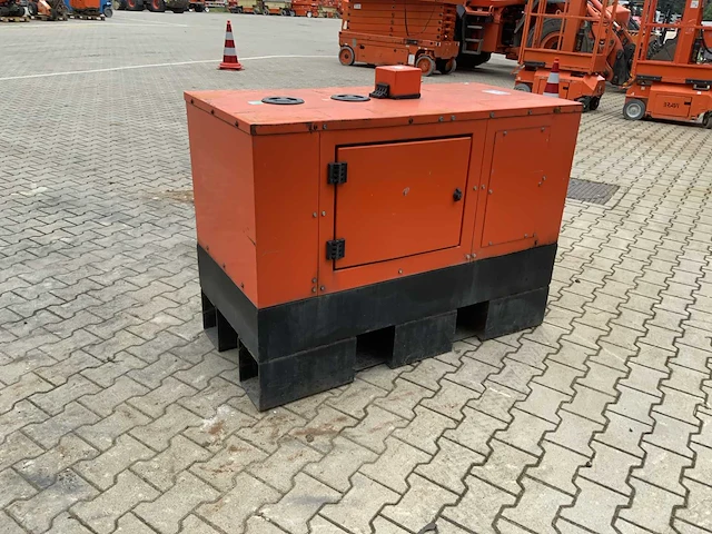 2016 europower generators eps113tde stroom aggregaat 11 kva - afbeelding 12 van  14