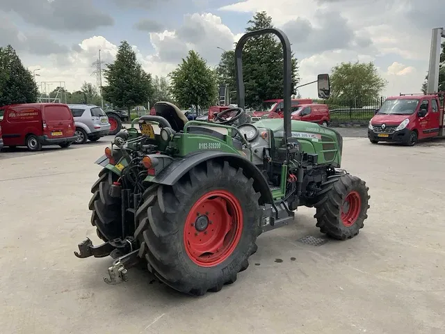 2016 fendt 209v smalspoor- en compacttractor - afbeelding 23 van  32