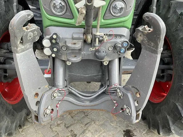 2016 fendt 513 power vierwielaangedreven landbouwtractor - afbeelding 2 van  37