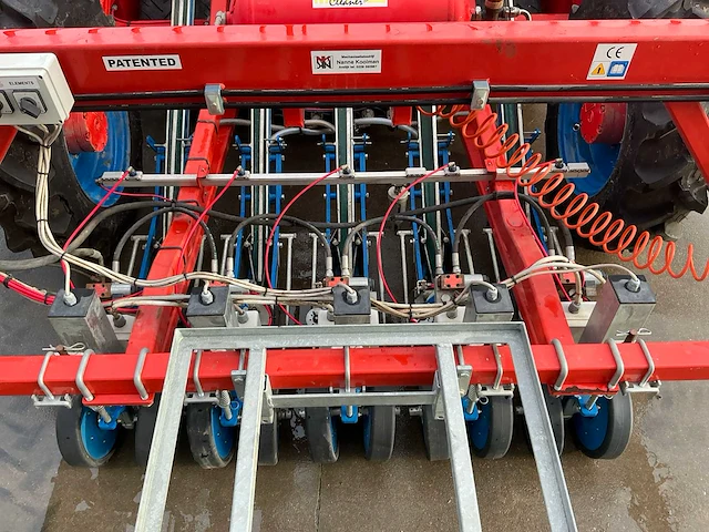 2016 ferrari plant- en pootmachine - afbeelding 29 van  29
