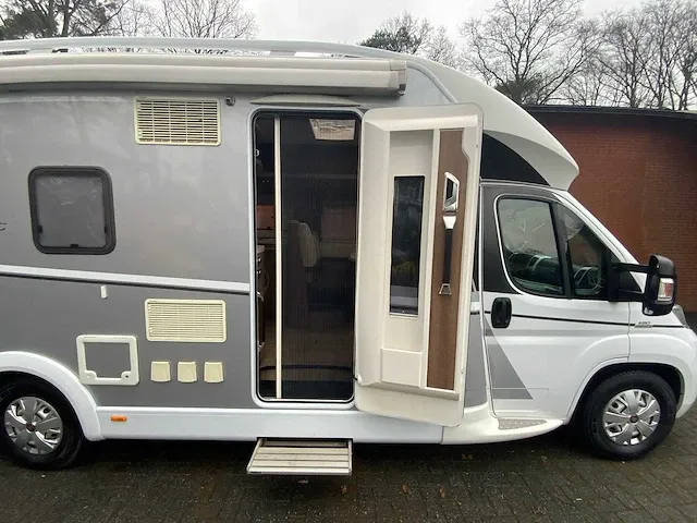 2016 fiat dethleffs esprit t7150dbt-2 camper demo 108km. - afbeelding 4 van  92
