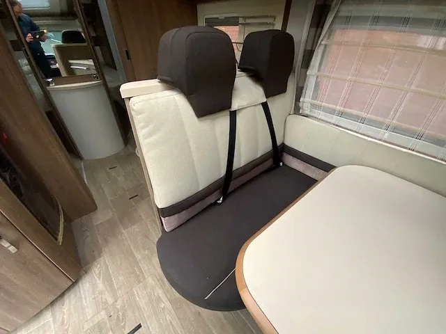 2016 fiat dethleffs esprit t7150dbt-2 camper demo 108km. - afbeelding 51 van  92