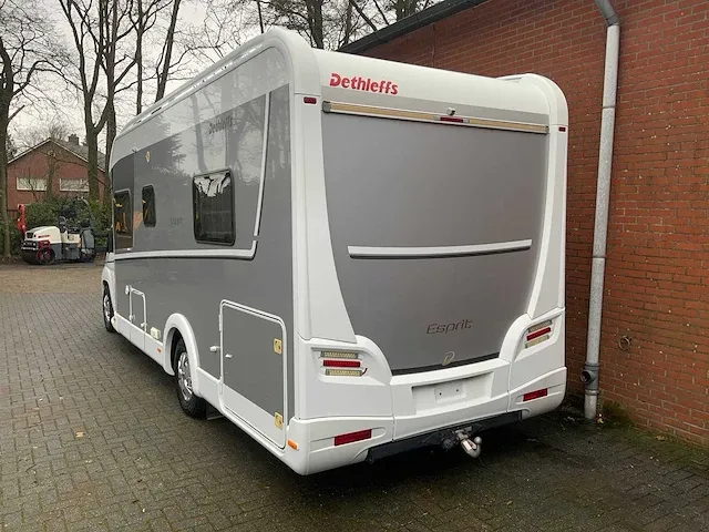 2016 fiat dethleffs esprit t7150dbt-2 camper demo 108km. - afbeelding 45 van  92
