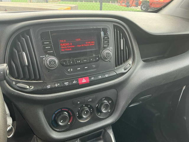 2016 fiat doblo cargo bedrijfswagen - afbeelding 9 van  29