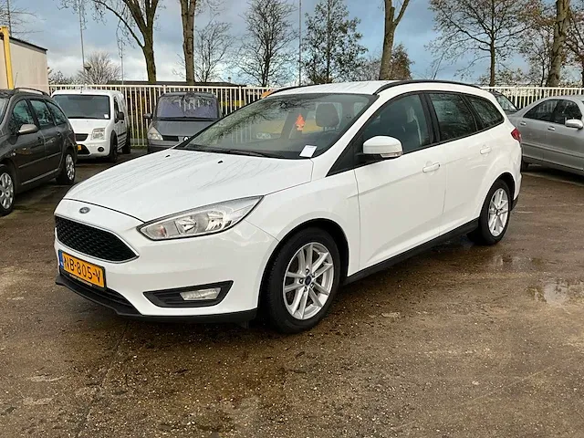 2016 ford focus wagon 1.5 tdci trend personenauto - afbeelding 1 van  32