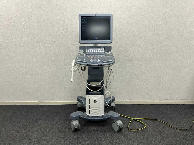 2016 ge healthcare voluson s6 echo toestel - afbeelding 1 van  9