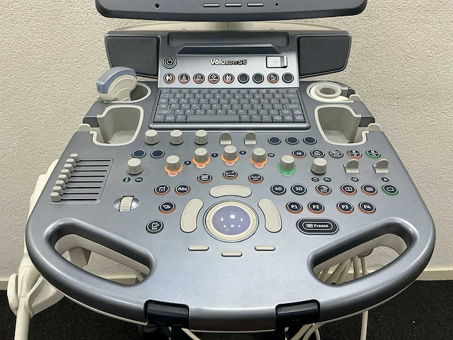 2016 ge healthcare voluson s6 echo toestel - afbeelding 3 van  9