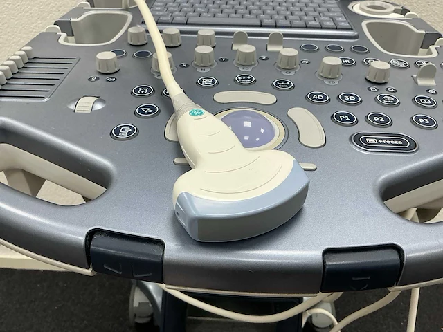2016 ge healthcare voluson s6 echo toestel - afbeelding 4 van  9