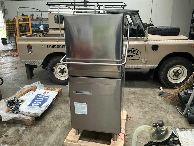 2016 ggmgastro ds400l korvenvaatwasmachine - afbeelding 2 van  9