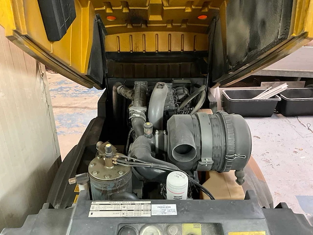 2016 ghandong kaitai blasting / atlas copco mobile straal set - afbeelding 9 van  28