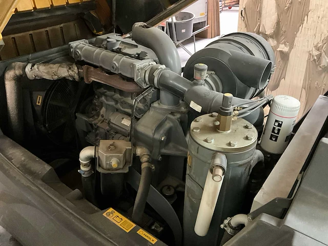 2016 ghandong kaitai blasting / atlas copco mobile straal set - afbeelding 11 van  28