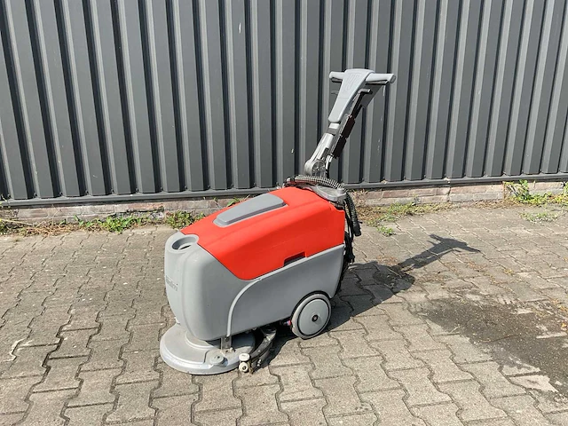 2016 hako schrubmaster b12 tb 380 schrob-zuigmachine - afbeelding 1 van  10