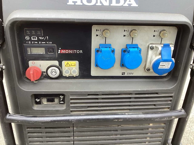 2016 honda eu70is noodstroomaggregaat - afbeelding 5 van  5