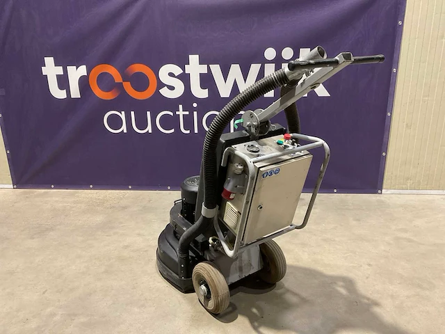 2016 htc 500 vloeropruw-/schuurmachine - afbeelding 2 van  6