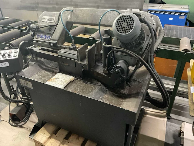2016 huvema hu 230 dgh verticale bandzaagmachine - afbeelding 2 van  5
