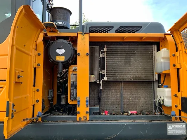 2016 hyundai hx220lr rupsgraafmachine - afbeelding 2 van  44