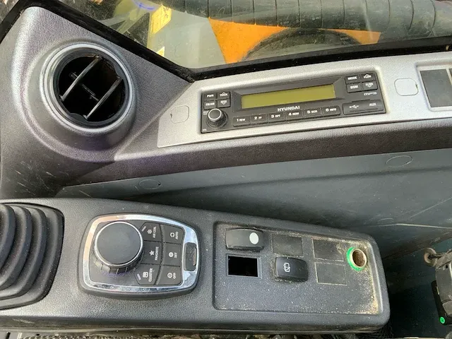 2016 hyundai hx220lr rupsgraafmachine - afbeelding 11 van  44