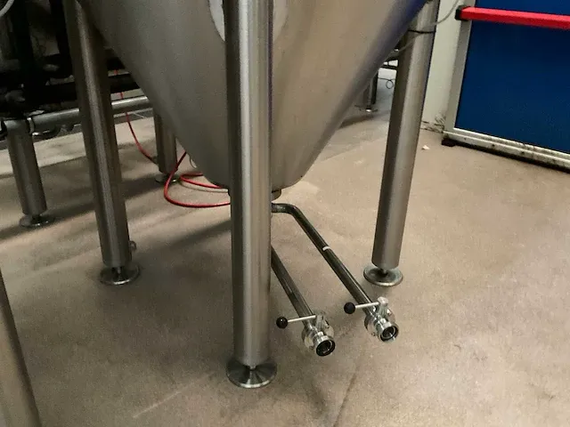 2016 i.f.ind. dubbelwandige 20hl fermentatie druktank (c) - afbeelding 2 van  11