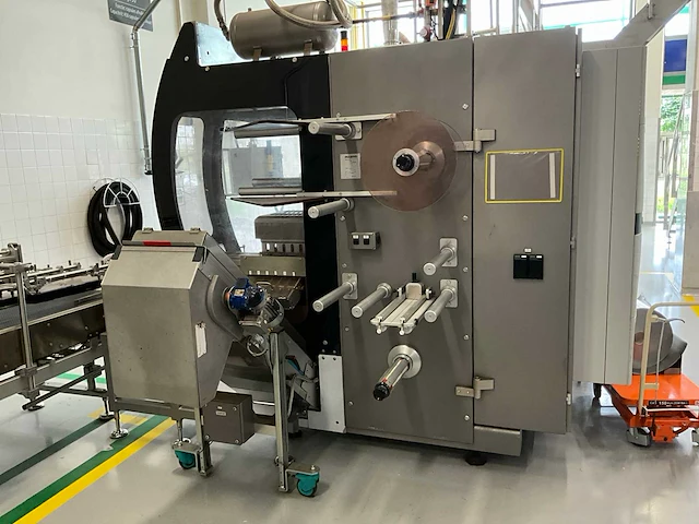 2016 ima/somic koffie capsule vul-seal/verpakkings lijn - combinatiekavel - afbeelding 8 van  55