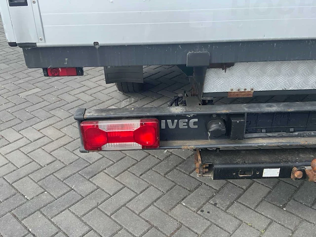 2016 iveco 35.s12 7-persoons bedrijfswagen - afbeelding 2 van  39