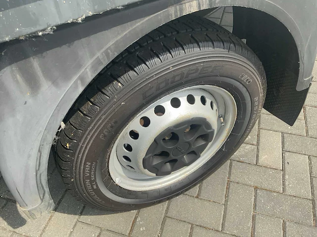 2016 iveco 35.s12 7-persoons bedrijfswagen - afbeelding 31 van  39