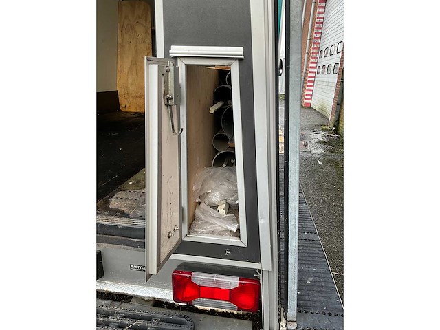 2016 iveco 50-c17 bedrijfswagen / glasvrachtwagen - afbeelding 34 van  35