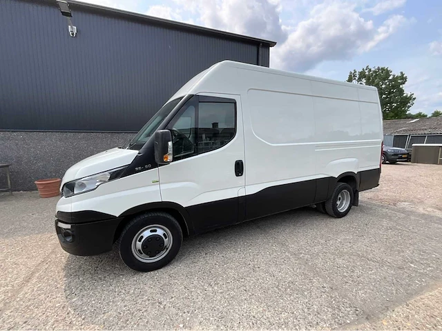 2016 iveco daily 35c15v 3.0 352 bedrijfswagen - afbeelding 3 van  36