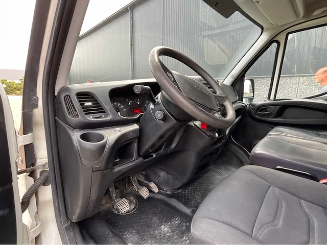 2016 iveco daily 35c15v 3.0 352 bedrijfswagen - afbeelding 11 van  36
