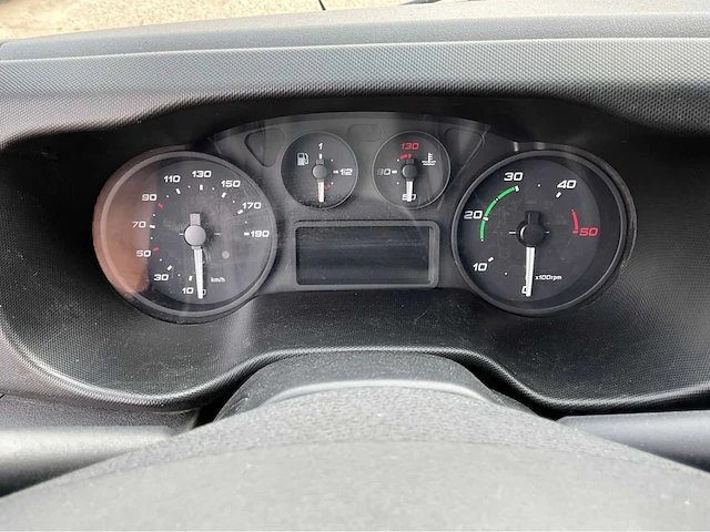 2016 iveco daily 35c15v 3.0 352 bedrijfswagen - afbeelding 14 van  36