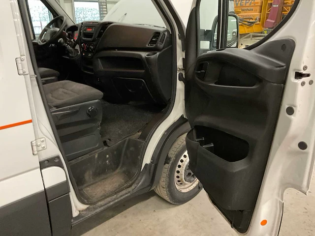 2016 iveco daily 35s11 bedrijfswagen - afbeelding 17 van  28