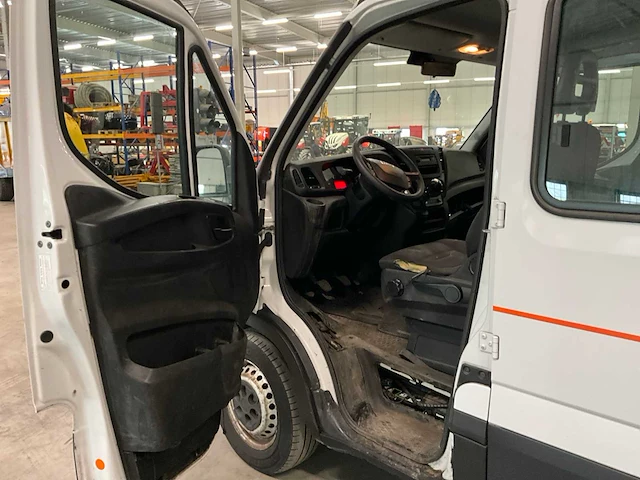 2016 iveco daily 35s11 bedrijfswagen - afbeelding 4 van  22