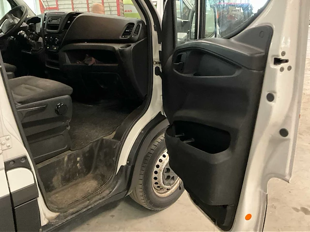 2016 iveco daily 35s11 bedrijfswagen - afbeelding 8 van  22