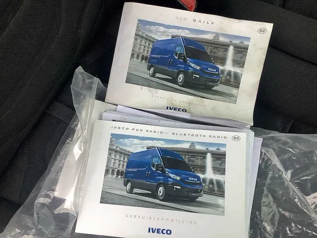 2016 iveco daily bedrijfswagen - afbeelding 4 van  18