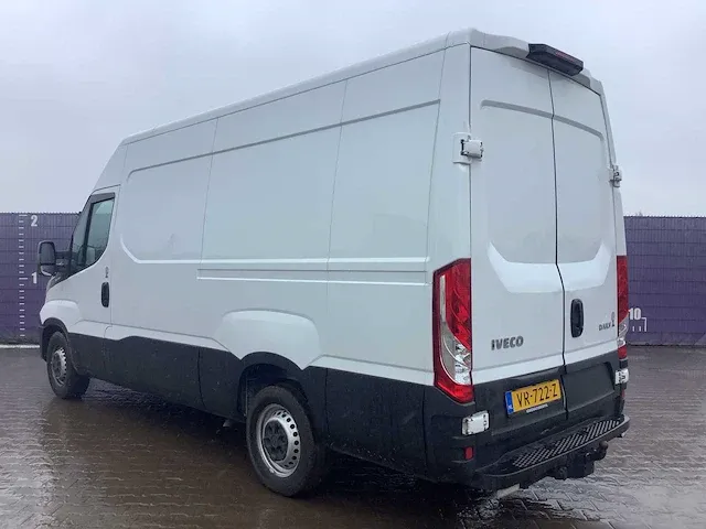 2016 iveco daily bedrijfswagen - afbeelding 13 van  18