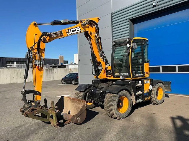 2016 jcb hd110wtt4 banden graafmachine - afbeelding 1 van  36