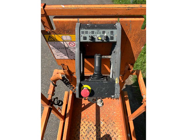 2016 jlg 2032 es schaar hoogwerker - afbeelding 13 van  15