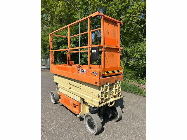 2016 jlg 2032 es schaarhoogwerker - afbeelding 6 van  15